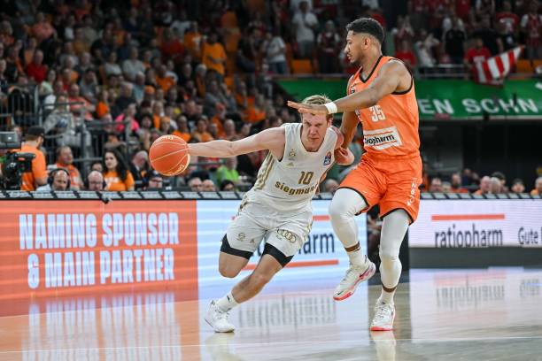 拥有传球能 拥有传球能