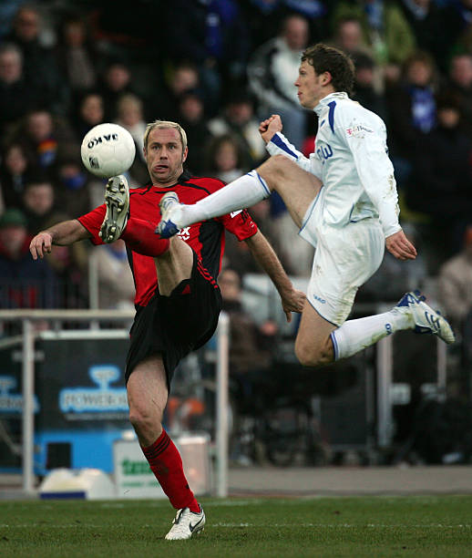 一部分铁杆 一部分铁杆