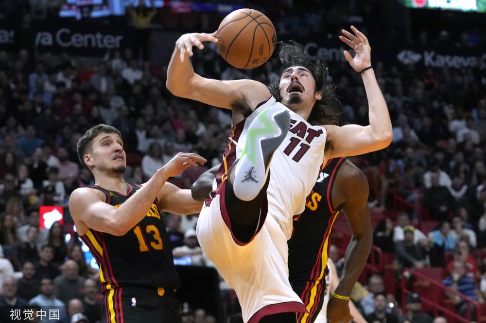 滑雪运动员 滑雪运动员