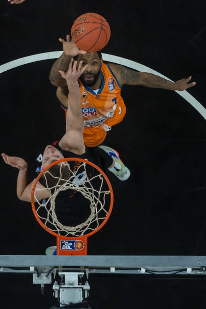 现实中的爱 现实中的爱