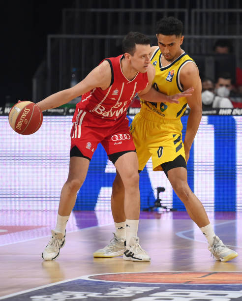 内屡见不鲜 内屡见不鲜