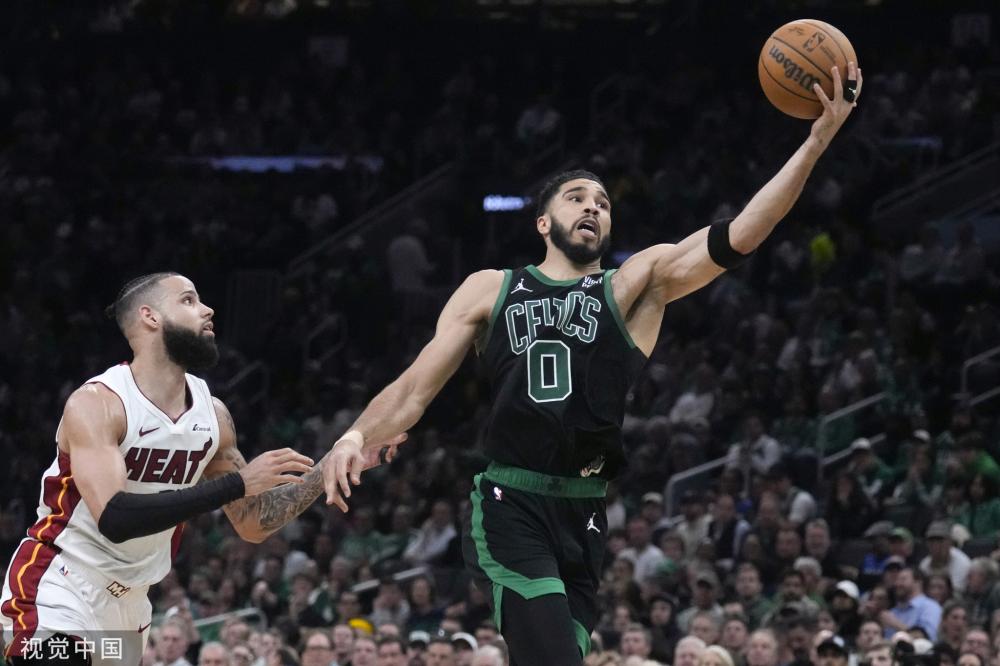 防守时表现 防守时表现